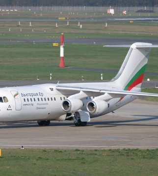 bulgaria-air-bae-146-300-lz-hbg-32303_322x357_crop_and_resize_to_fit_478b24840a