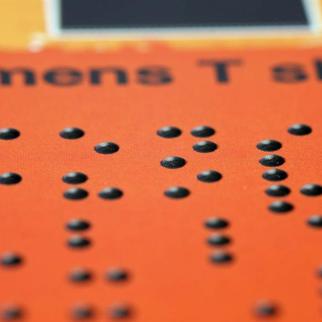 Digital UV varnish - Braille effect | J Point Plus