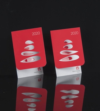 Коледна картичка с лазерно рязане и релефен 3D лак | J Point Plus