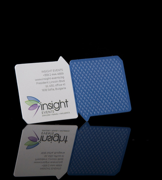 Business card with folding and perforation | J Point Plus