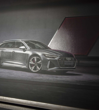 Постер Audi със сребърно фолио и 3D лак | J Point Plus