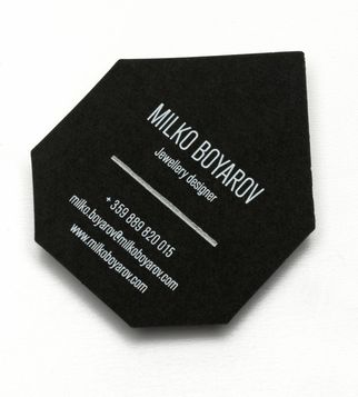 Double business card with partial varnish | J Point Plus
