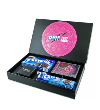 Черна кутия OREO с 3D лак и слотове за продукт | J Point Plus